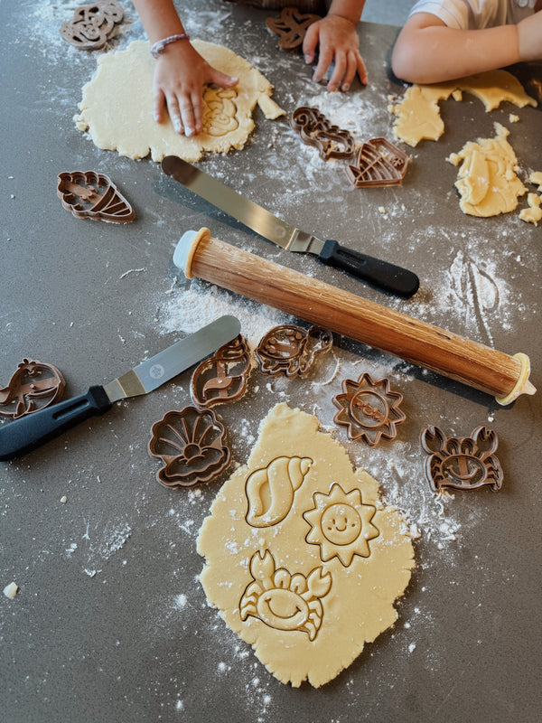 Koekjesdeegrol met verstelbare ringen