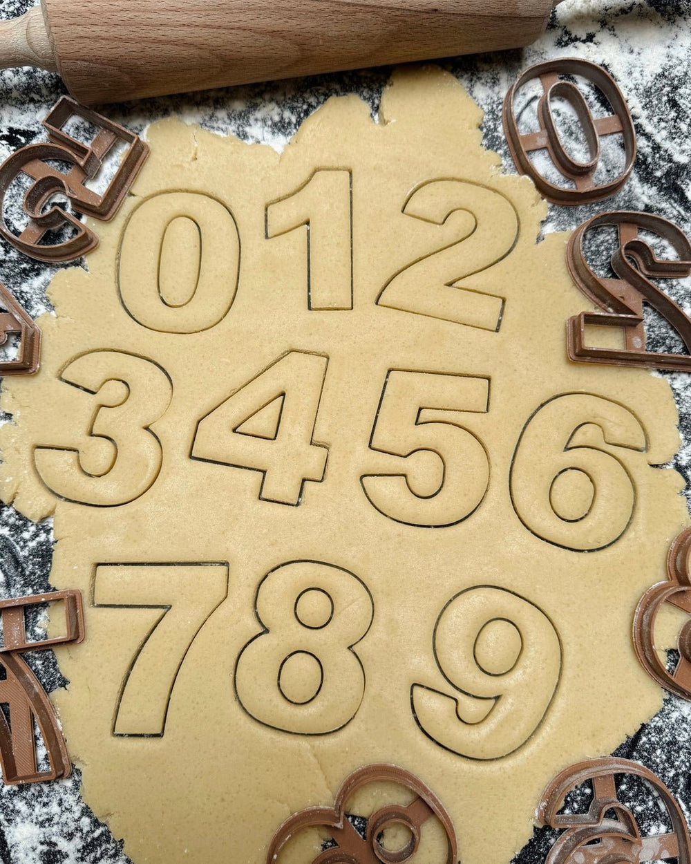 Maxi Cijfers koekjesvormen (10 stuks) - Samenmetdekindjes - Samenmetdekindjes