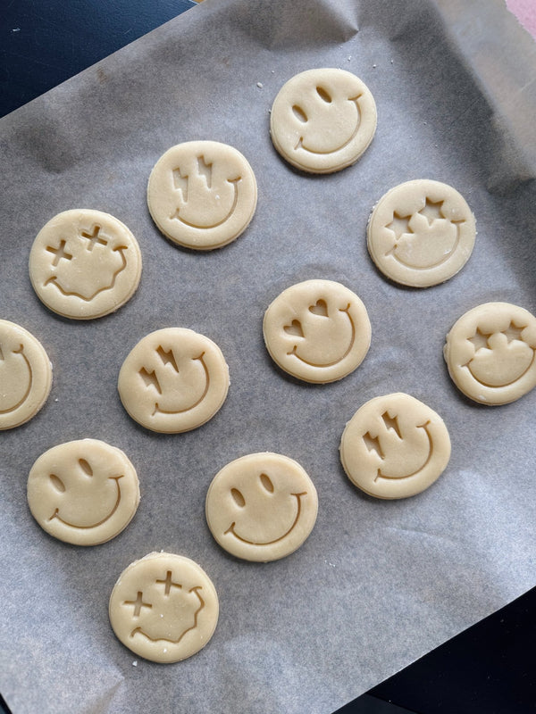 Smiley koekjesvormen - Samenmetdekindjes - Samenmetdekindjes